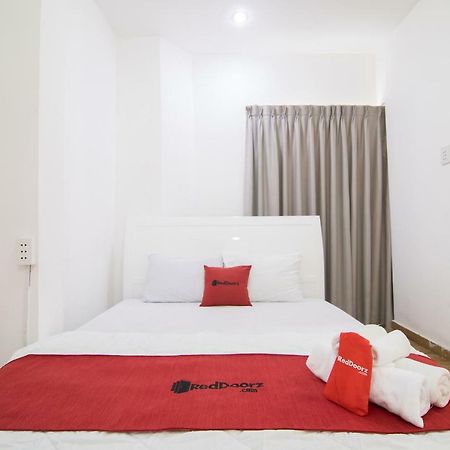 Reddoorz Plus Near Tan Dinh Market Ho Şi Min Dış mekan fotoğraf