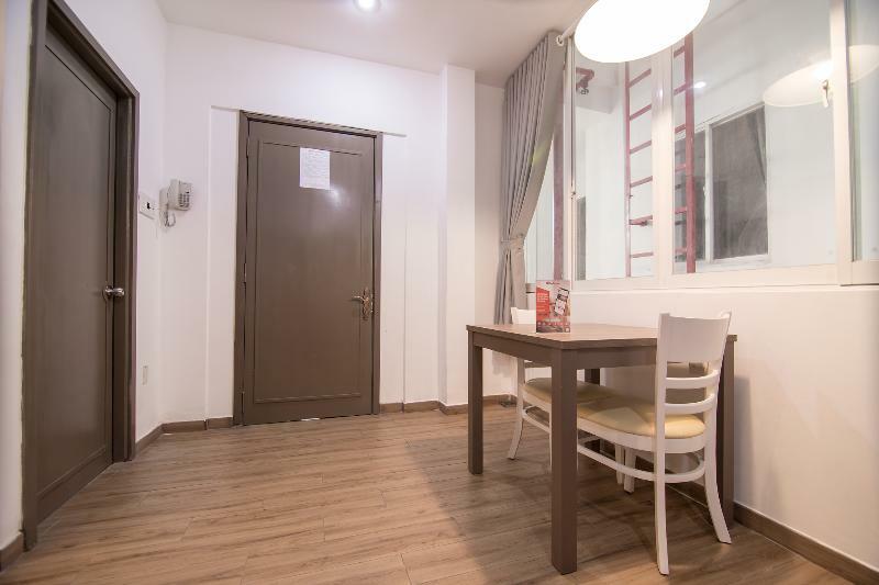 Reddoorz Plus Near Tan Dinh Market Ho Şi Min Dış mekan fotoğraf